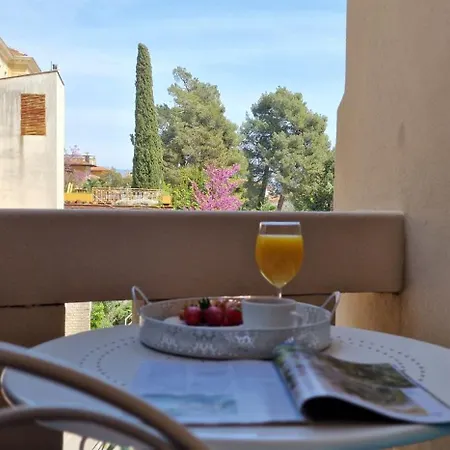 Apartment Medea 2 With Private Parking *